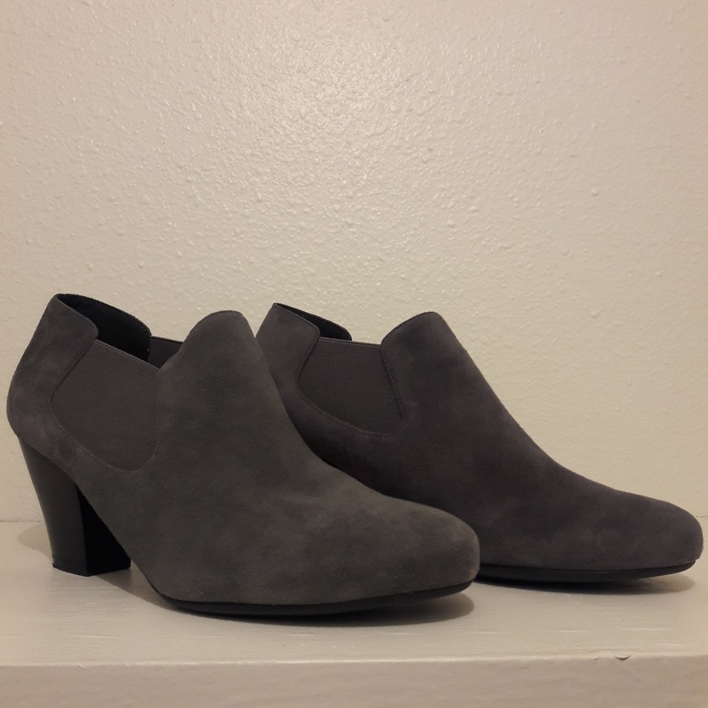 Van Eli Gray Suede Ankle Booties